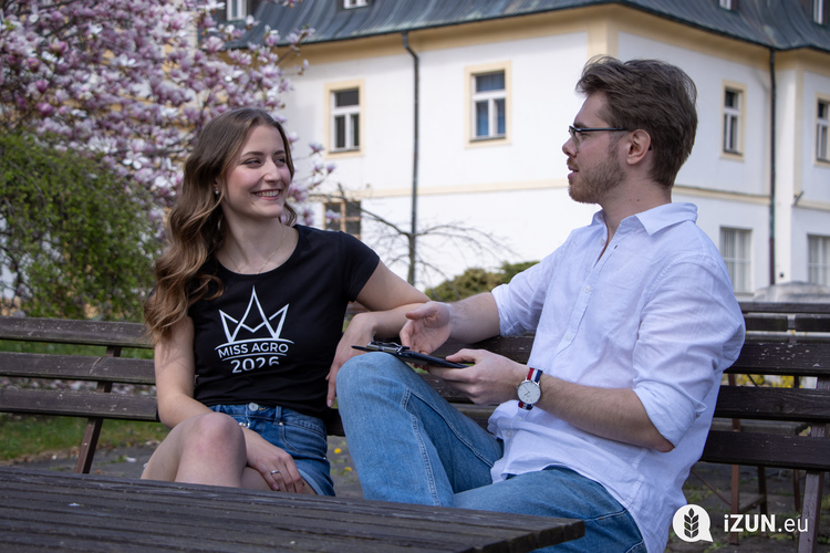 Seznámení s Karolínou Pospíšilovou: finalistkou Miss Agro s číslem 5